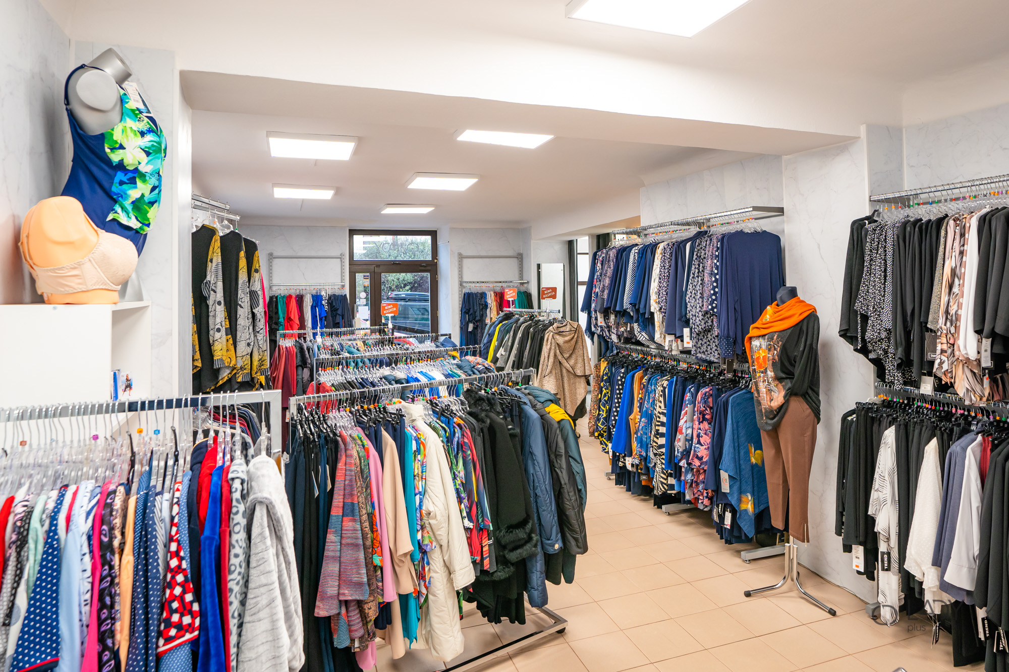 Boutiques XL ropa de mujer en tallas grandes ropa de maternidad Rzeszów Polonia