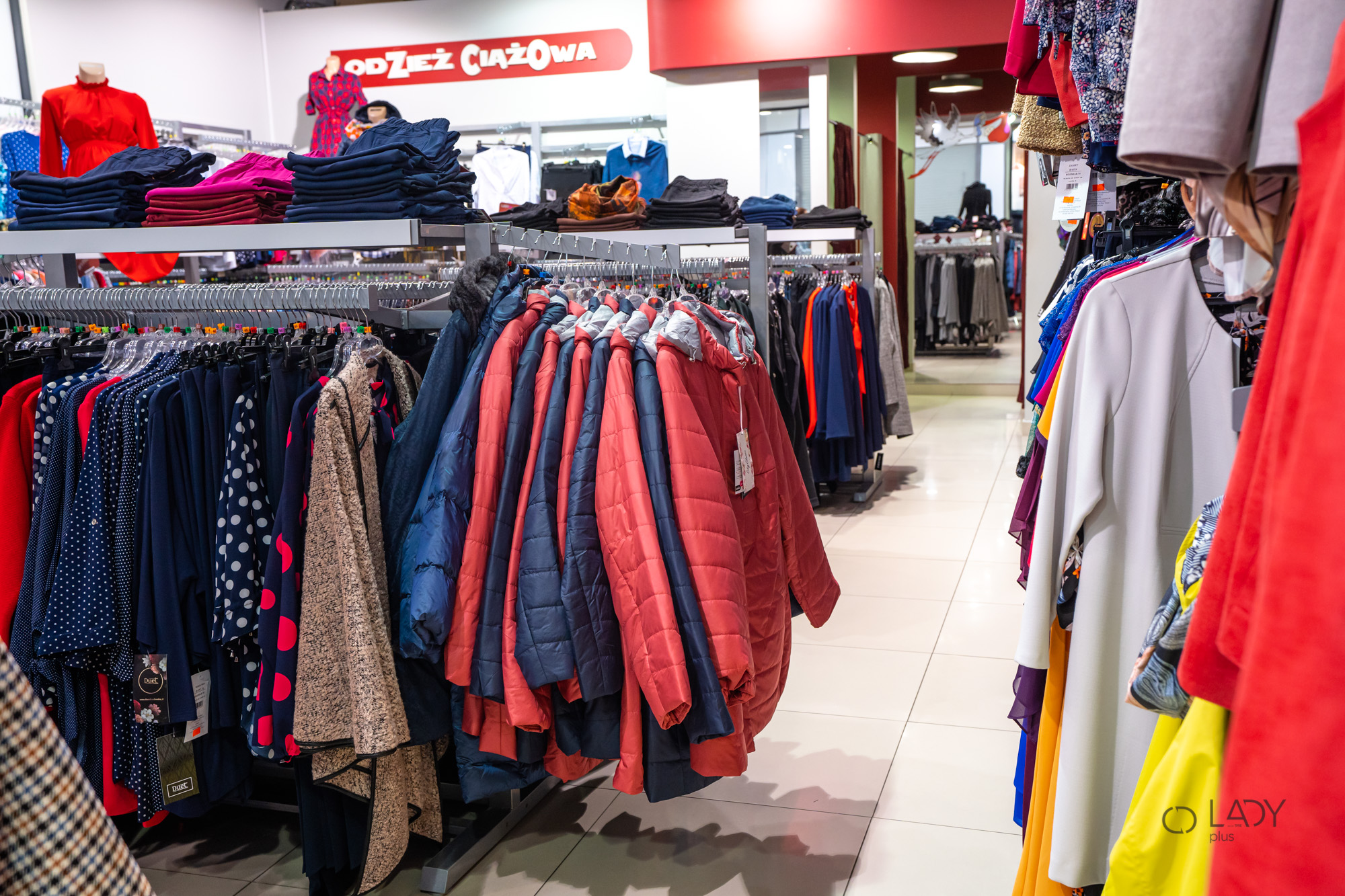 Boutiques XL ropa de mujer en tallas grandes ropa de maternidad Rzeszów Polonia